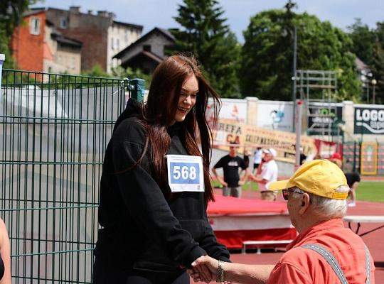 Mistrzostwa Województwa Szkół Ponadpodstawowych w Lekkiej Atletyce w Chojnicach – Sukces Jessiki Kołodziej z klasy 4Tlb.