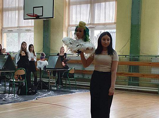 Uczennice PCE wśród laureatów konkursu