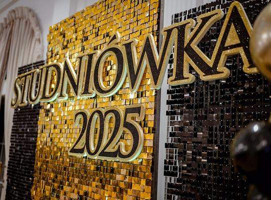 Studniówka w PCE