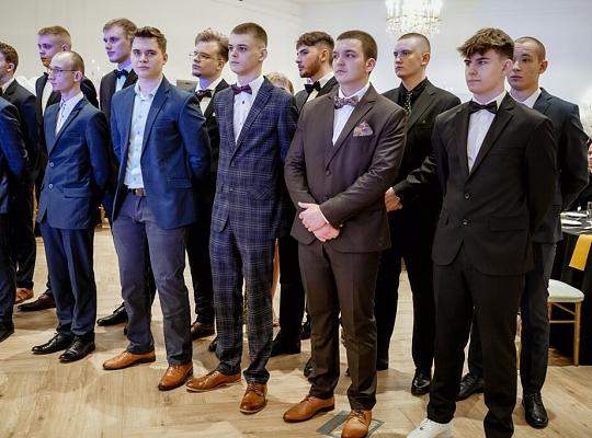Studniówka w PCE
