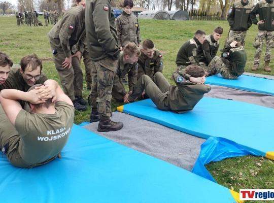 Sukces uczniów klas wojskowych OPW w wojewódzkiej „Spartakiadzie sportowo-obronnej” w Malborku