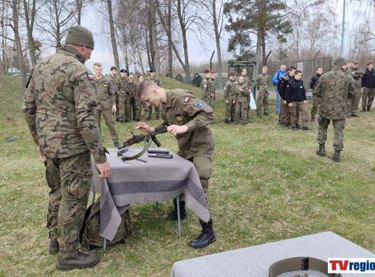 Sukces uczniów klas wojskowych OPW w wojewódzkiej „Spartakiadzie sportowo-obronnej” w Malborku