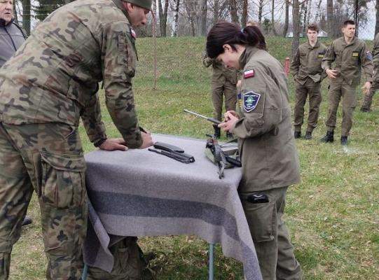 Sukces uczniów klas wojskowych OPW w wojewódzkiej „Spartakiadzie sportowo-obronnej” w Malborku