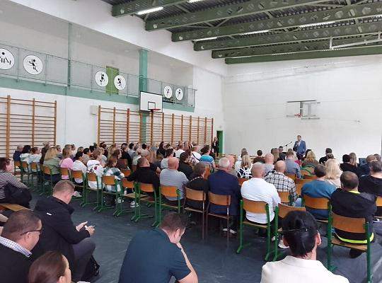 Spotkanie z rodzicami uczniów klas I