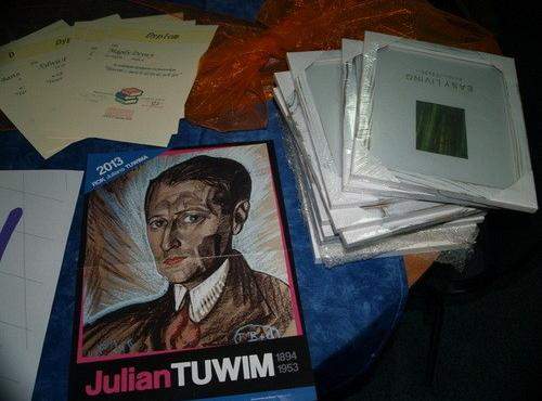 „Okulary  Tuwima” – czyli konkurs recytatorski w PCE (filmik)