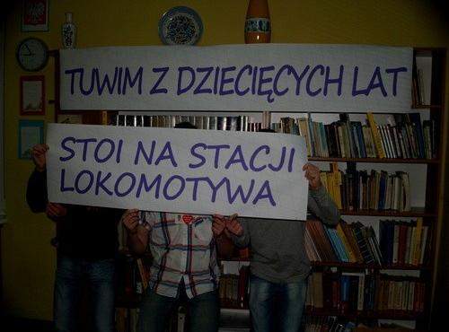 „Okulary  Tuwima” – czyli konkurs recytatorski w PCE (filmik)