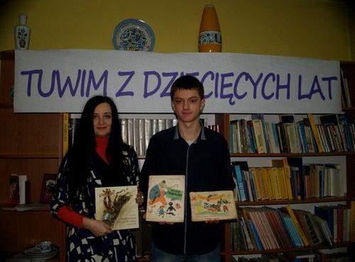 „Okulary  Tuwima” – czyli konkurs recytatorski w PCE (filmik)