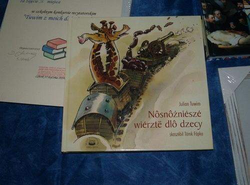 „Okulary  Tuwima” – czyli konkurs recytatorski w PCE (filmik)