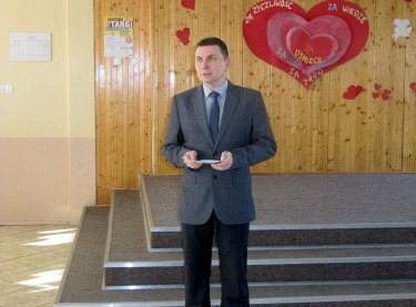 Nagrodzili najlepszych uczniów PCE