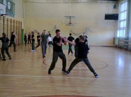 Zajęcia z walki wręcz w PCE