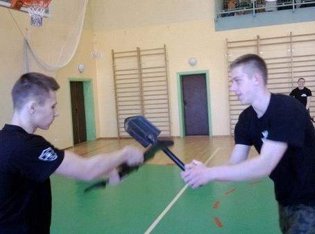 Zajęcia z walki wręcz w PCE