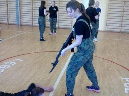 Zajęcia z walki wręcz w PCE