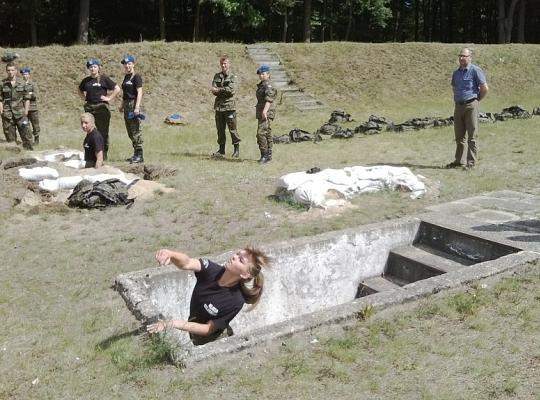 Rzut granatem ćwiczebnym