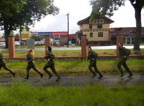 Podsumowanie edukacji wojskowej- szkolenie na ośrodku poligonowym