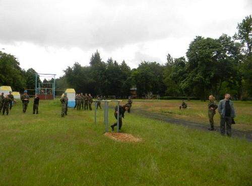 Podsumowanie edukacji wojskowej- szkolenie na ośrodku poligonowym
