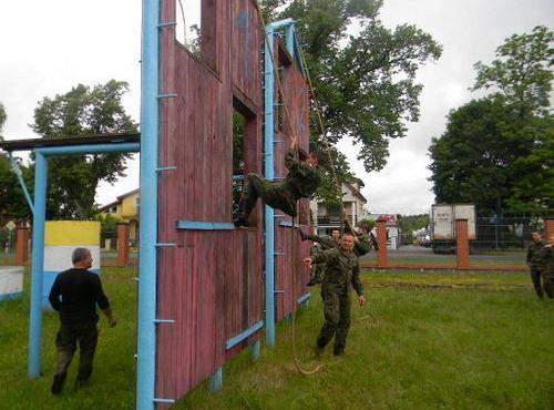 Podsumowanie edukacji wojskowej- szkolenie na ośrodku poligonowym
