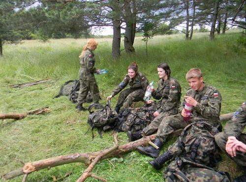 Podsumowanie edukacji wojskowej- szkolenie na ośrodku poligonowym