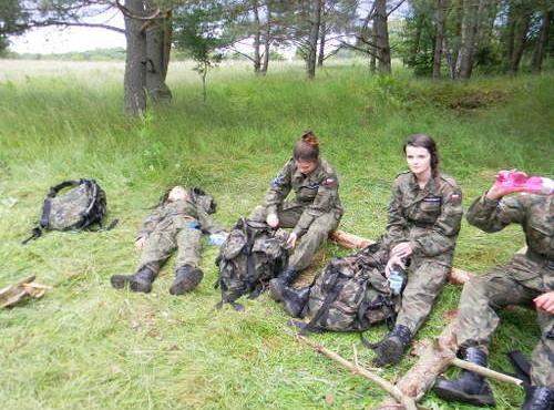 Podsumowanie edukacji wojskowej- szkolenie na ośrodku poligonowym